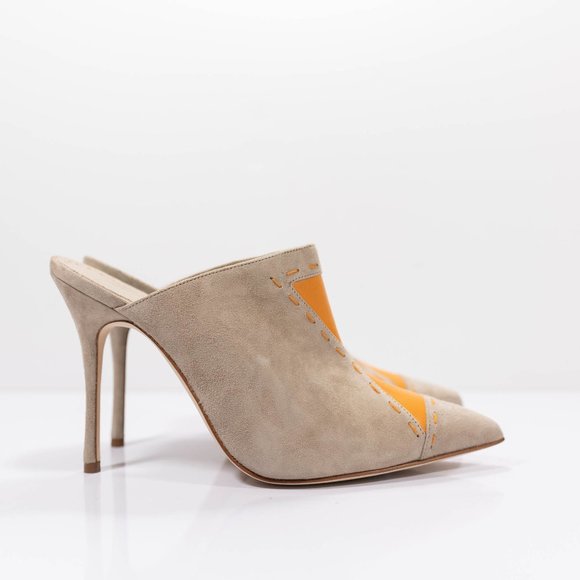 Manolo Blahnik Epafrodito Suede Mules - Picture 2 of 15